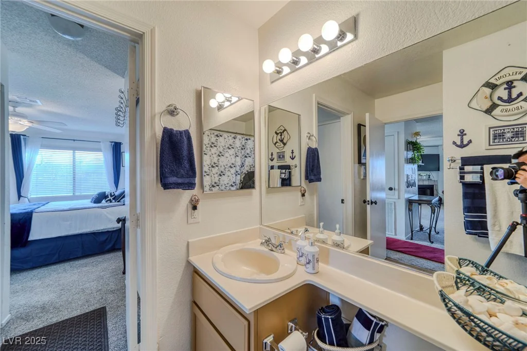 2173 Aspen Mirror, Laughlin, NV 89029