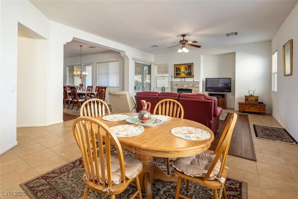 6083 Dunham Hills, Las Vegas, NV 89113