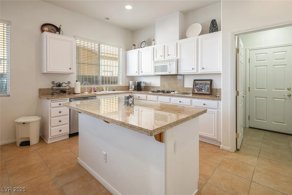 6083 Dunham Hills, Las Vegas, NV 89113