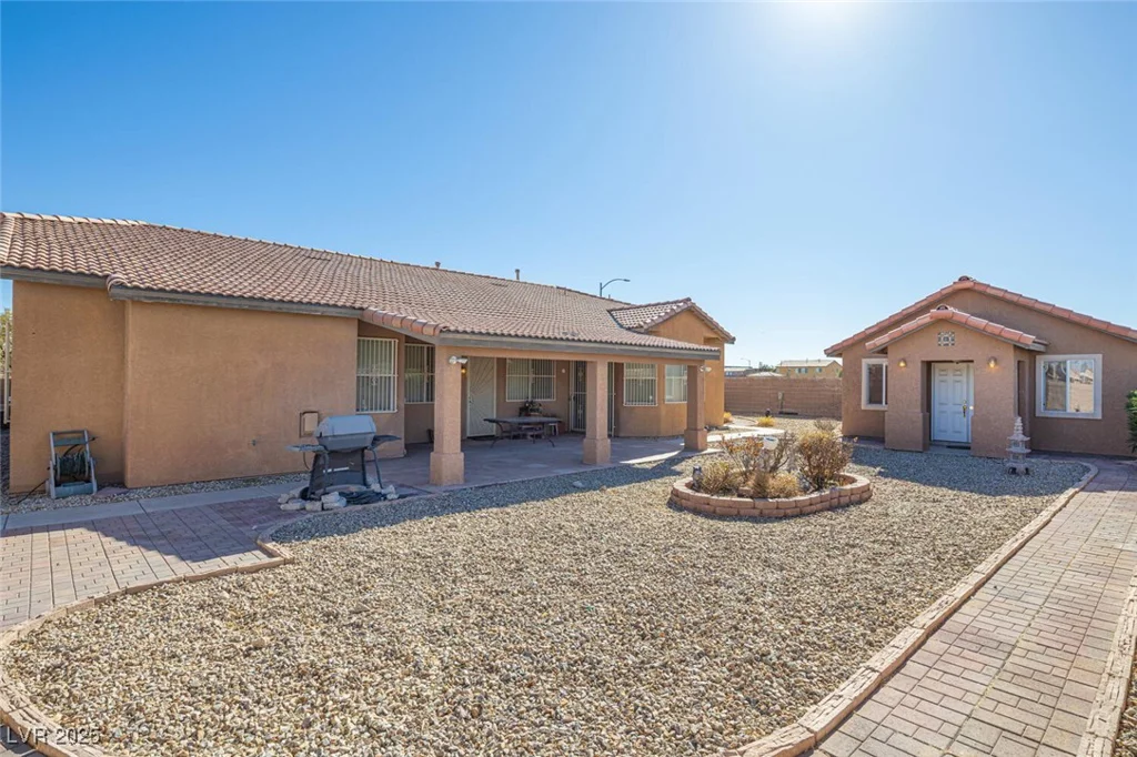 6083 Dunham Hills, Las Vegas, NV 89113