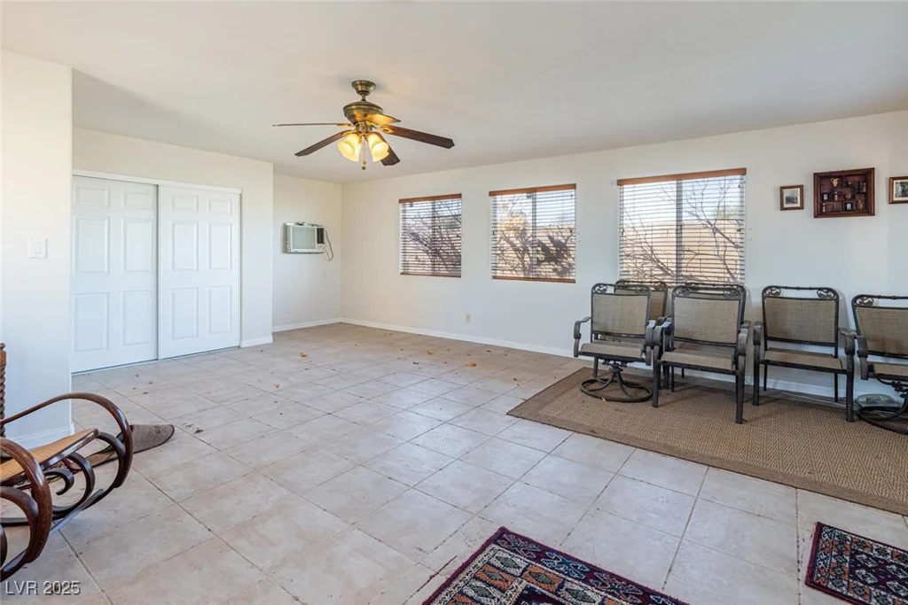 6083 Dunham Hills, Las Vegas, NV 89113