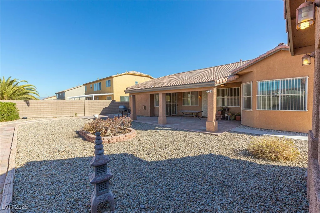 6083 Dunham Hills, Las Vegas, NV 89113