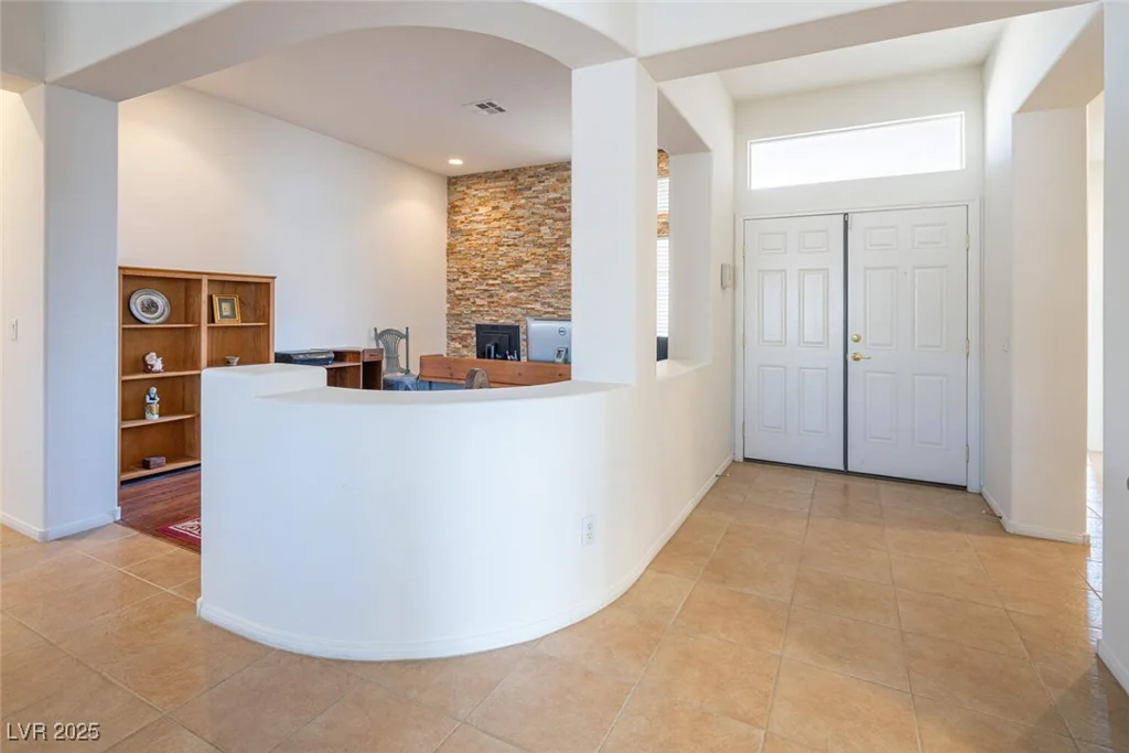 6083 Dunham Hills, Las Vegas, NV 89113