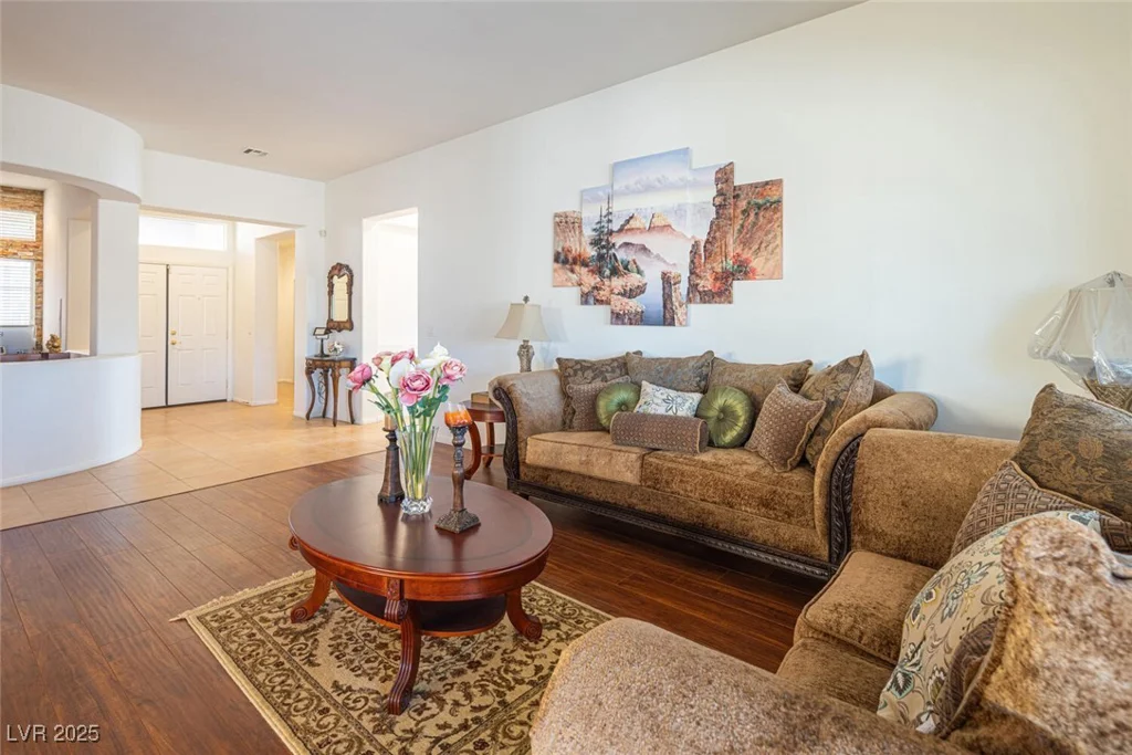6083 Dunham Hills, Las Vegas, NV 89113