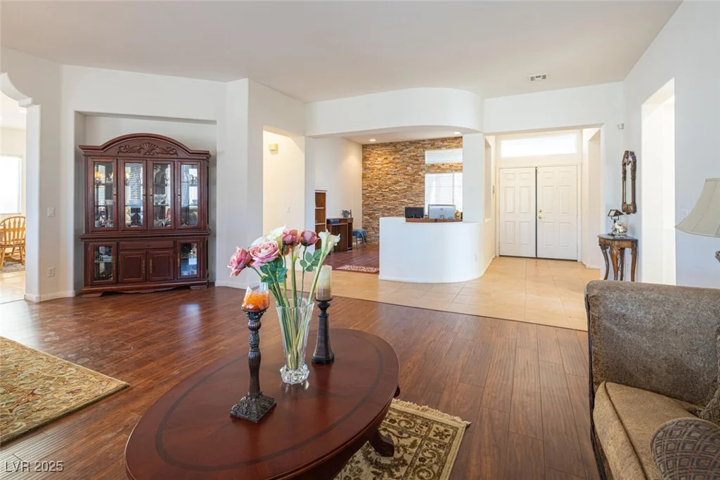 6083 Dunham Hills, Las Vegas, NV 89113