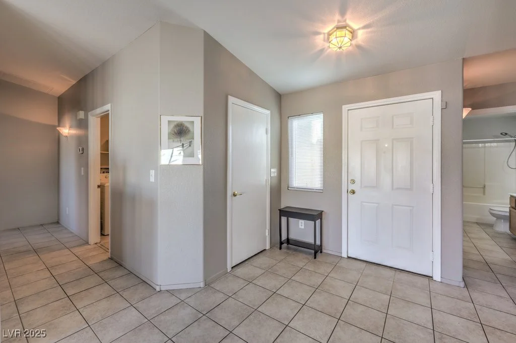 1078 Pennyfeather, Henderson, NV 89015