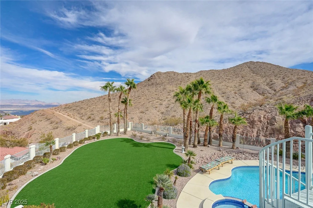 215 Granite, Boulder City, NV 89005