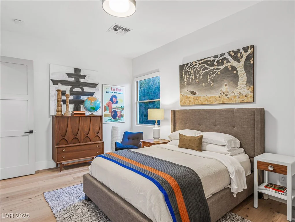 10000 Alegria, Las Vegas, NV 89144
