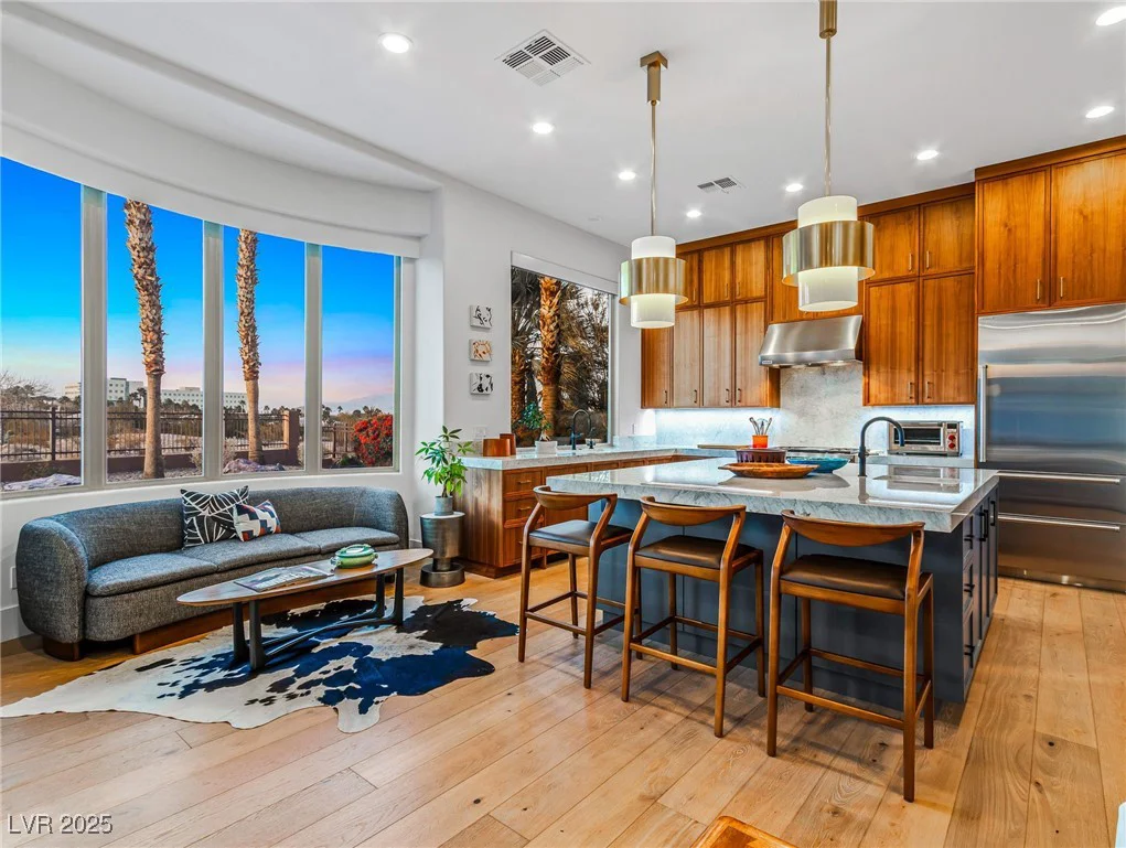 10000 Alegria, Las Vegas, NV 89144
