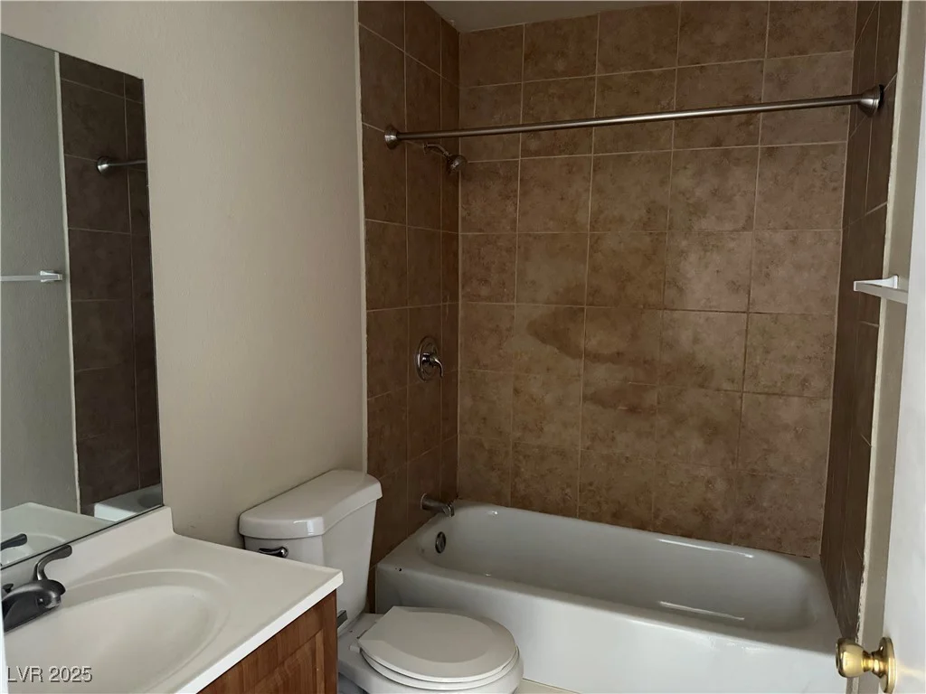 6925 Hopkins, Las Vegas, NV 89156
