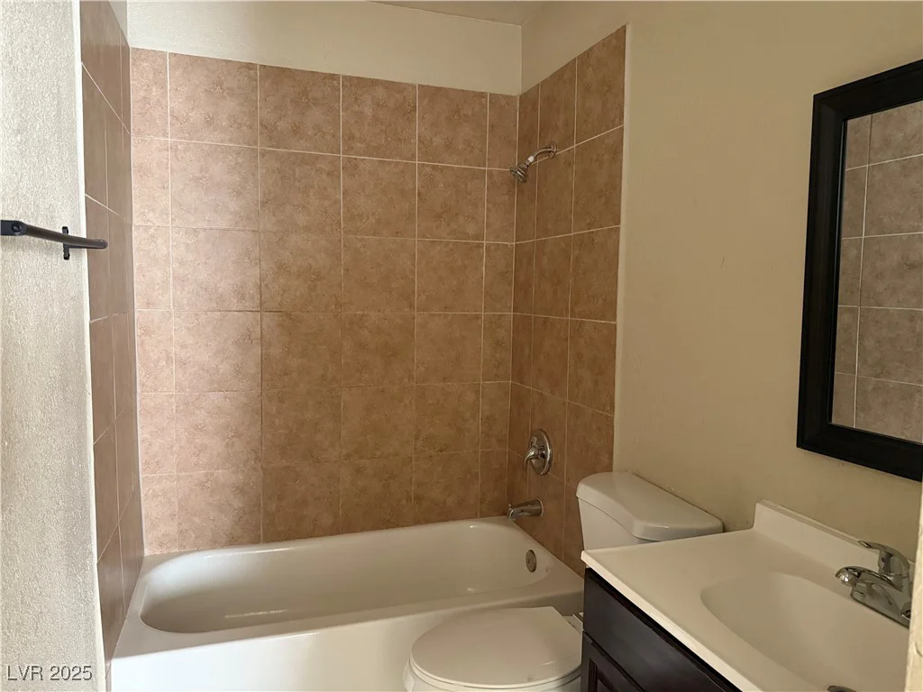 6925 Hopkins, Las Vegas, NV 89156