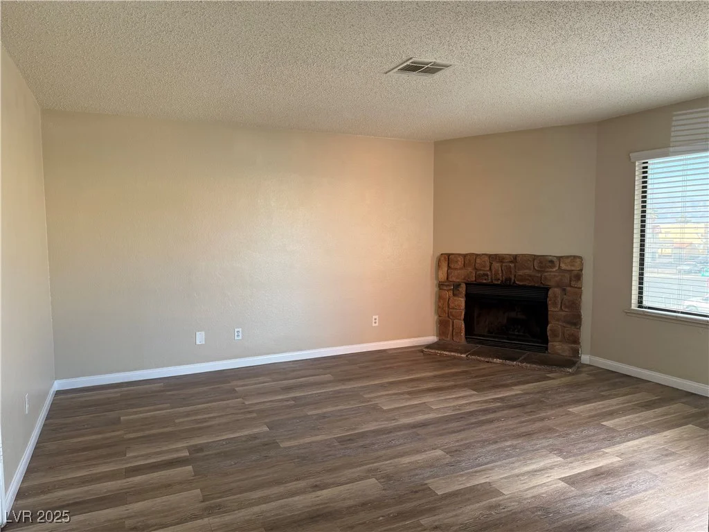 6925 Hopkins, Las Vegas, NV 89156