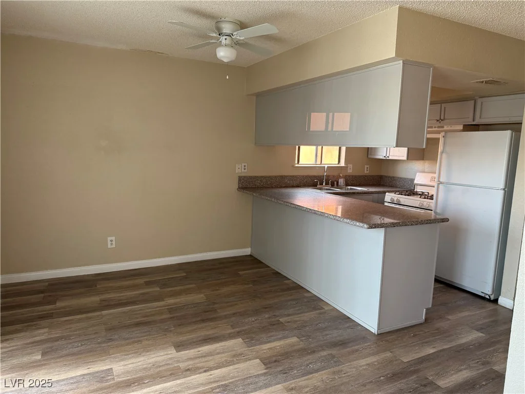 6925 Hopkins, Las Vegas, NV 89156