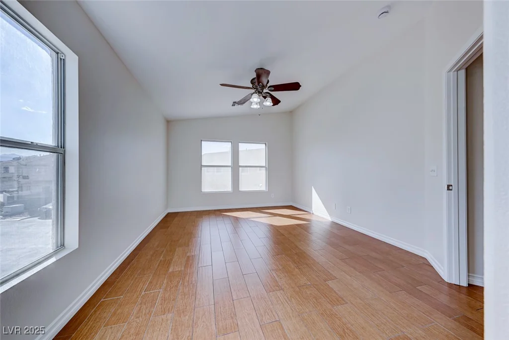 5974 Jagged Cut, Henderson, NV 89011