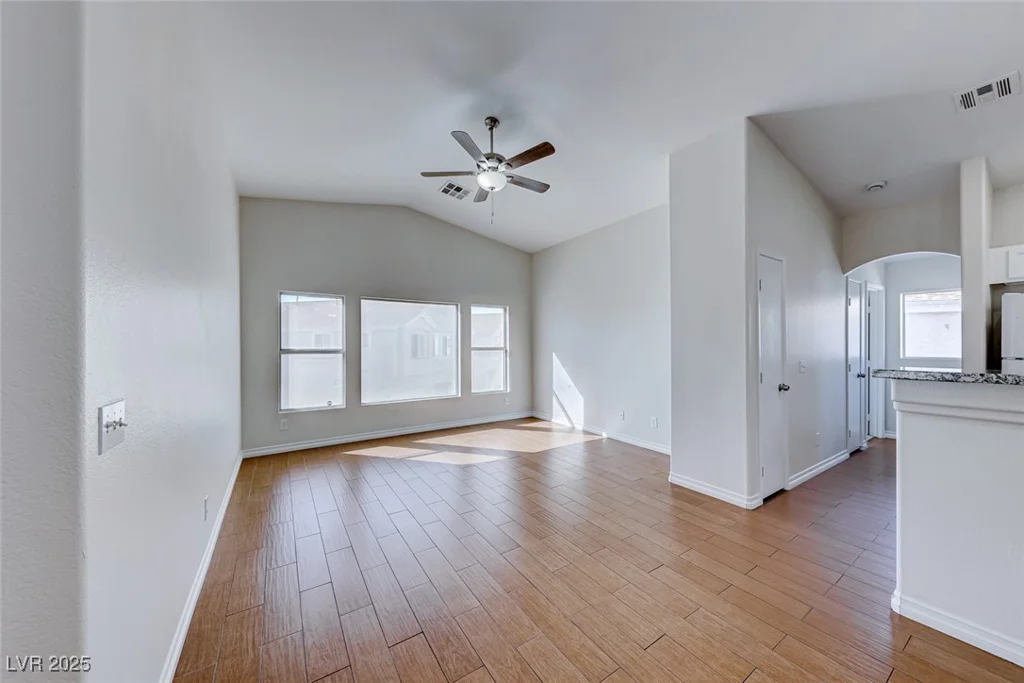 5974 Jagged Cut, Henderson, NV 89011