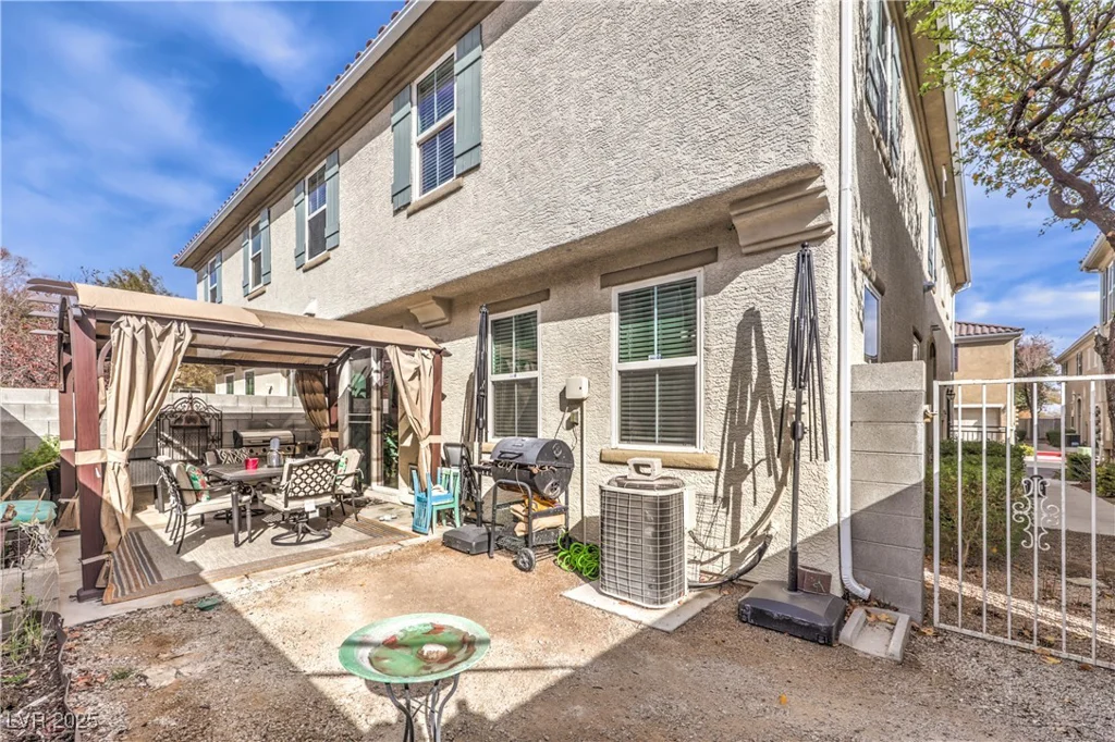 3913 Sweet Pine, Las Vegas, NV 89108
