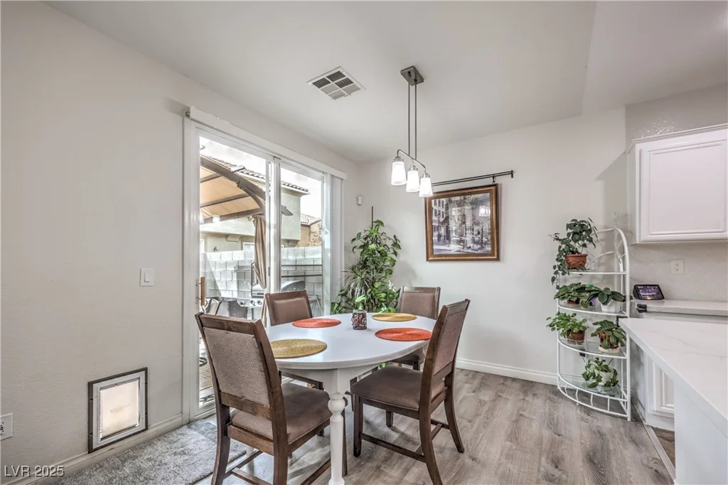 3913 Sweet Pine, Las Vegas, NV 89108