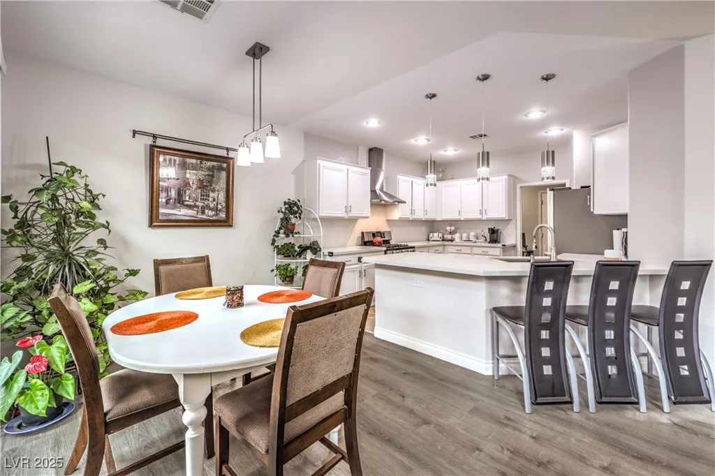 3913 Sweet Pine, Las Vegas, NV 89108
