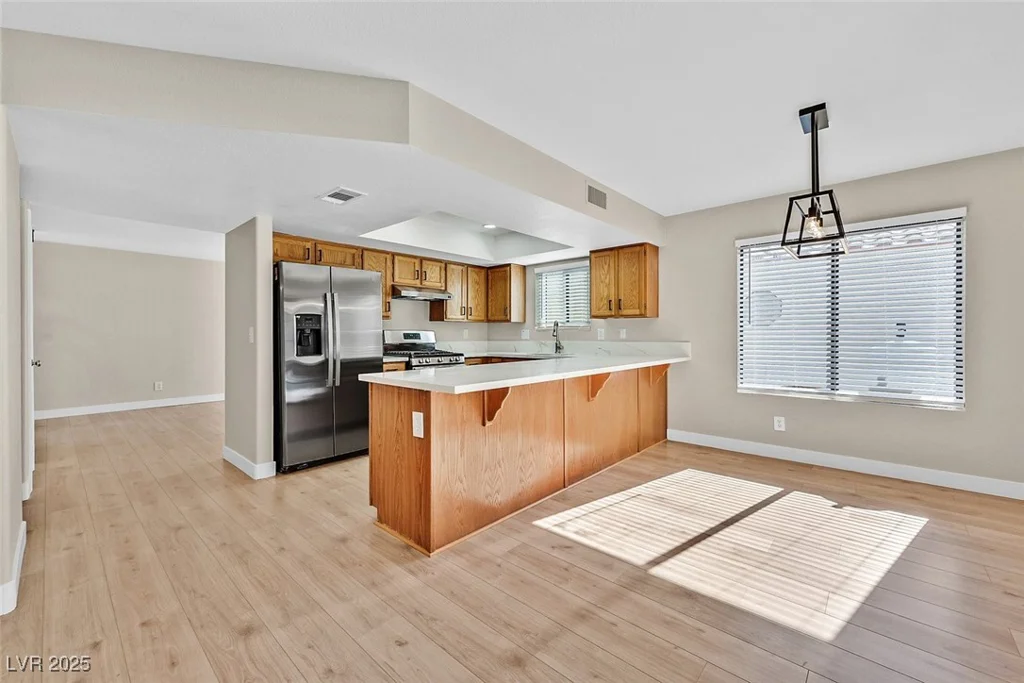 3017 Pelican Beach, Las Vegas, NV 89117