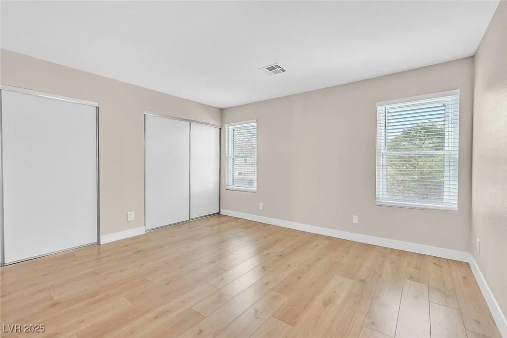 3017 Pelican Beach, Las Vegas, NV 89117