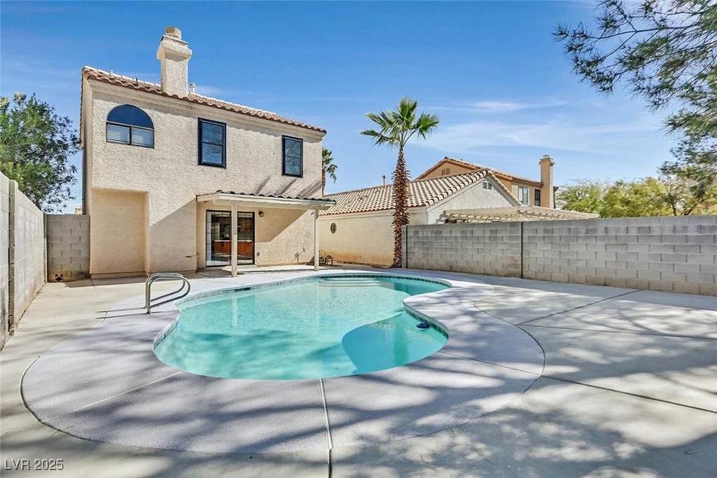 3017 Pelican Beach, Las Vegas, NV 89117