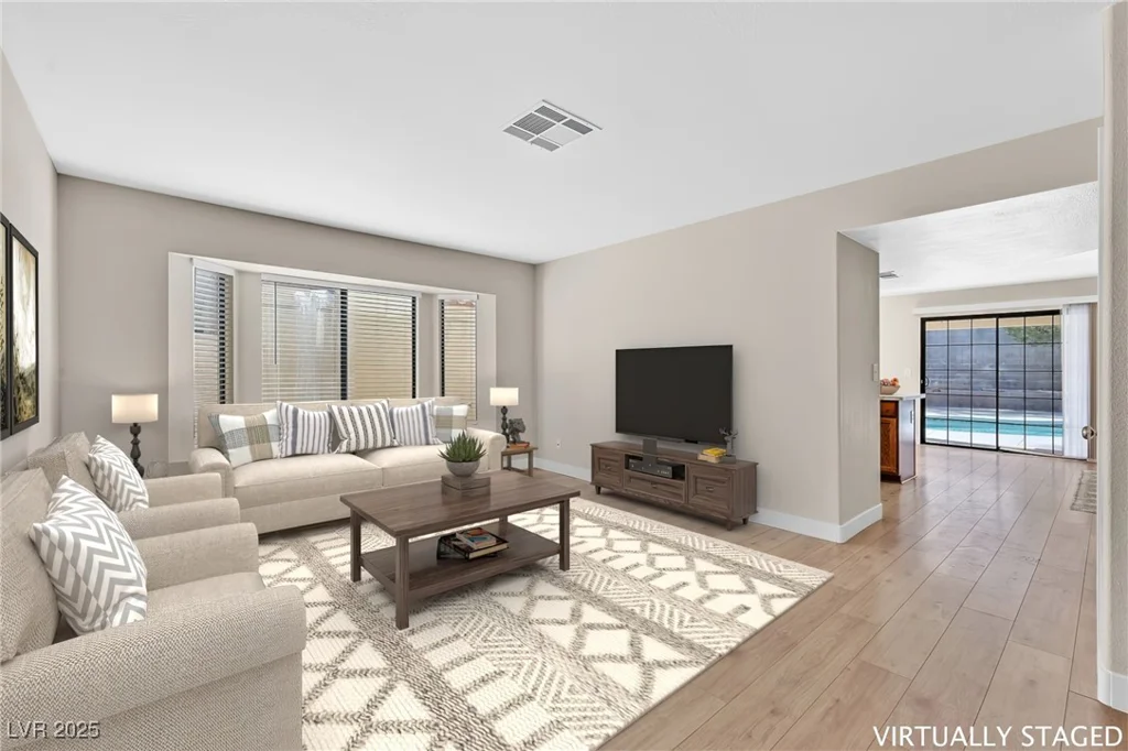3017 Pelican Beach, Las Vegas, NV 89117