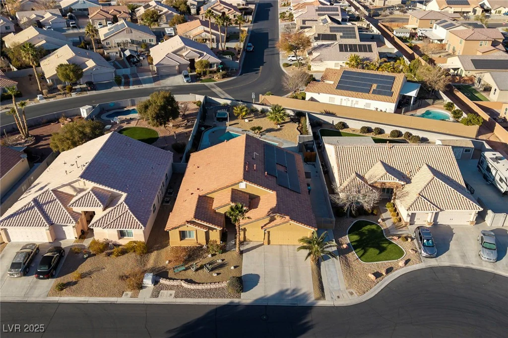 5204 Black Coral, Las Vegas, NV 89131