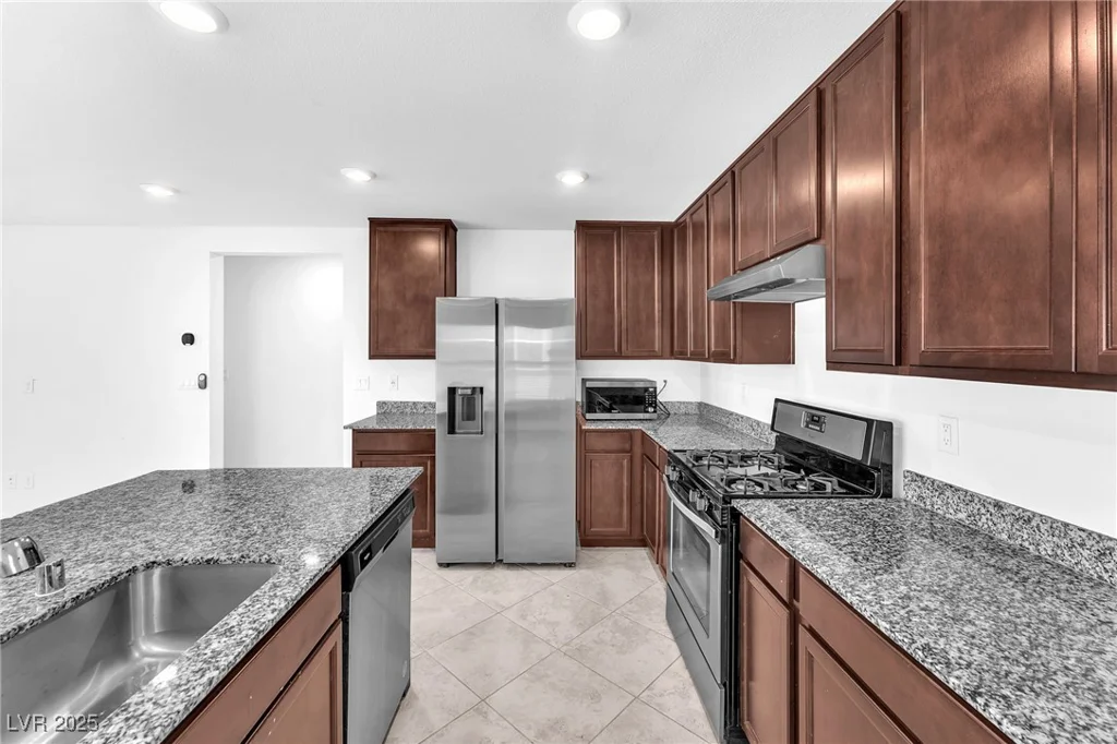 8106 Guadiano, Las Vegas, NV 89113