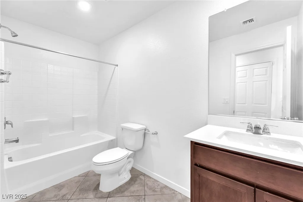 8106 Guadiano, Las Vegas, NV 89113