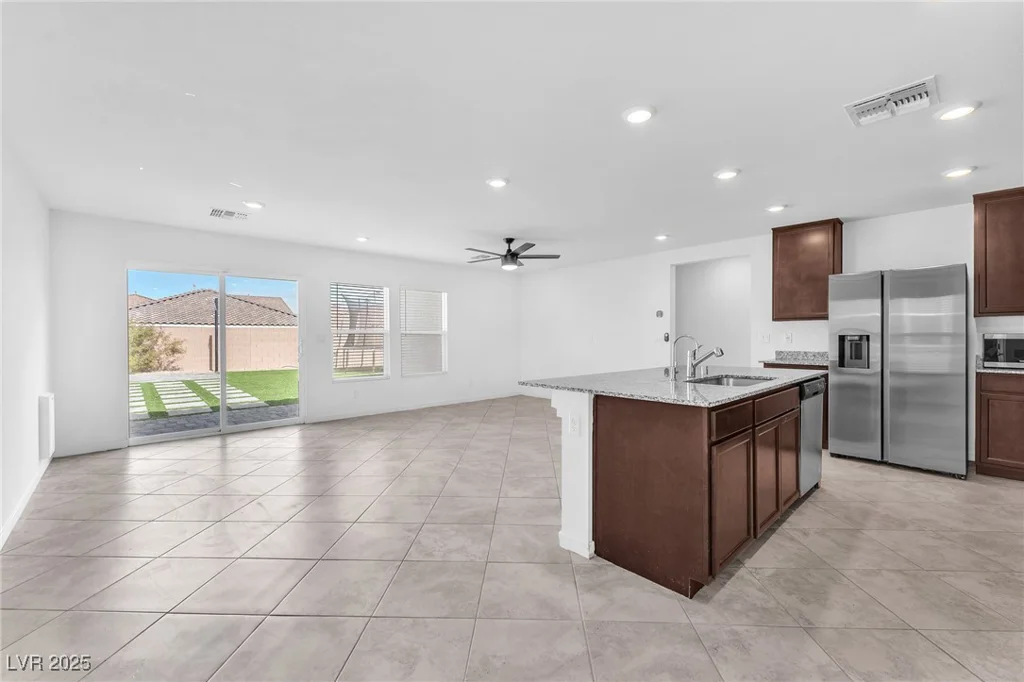 8106 Guadiano, Las Vegas, NV 89113