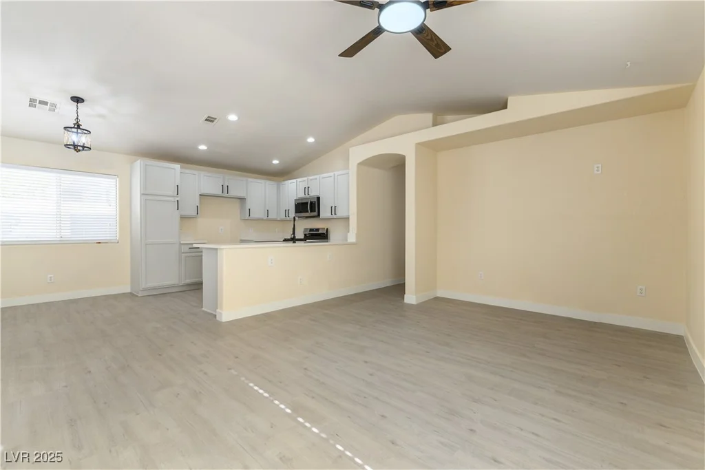 523 Painted Cloud, Las Vegas, NV 89144
