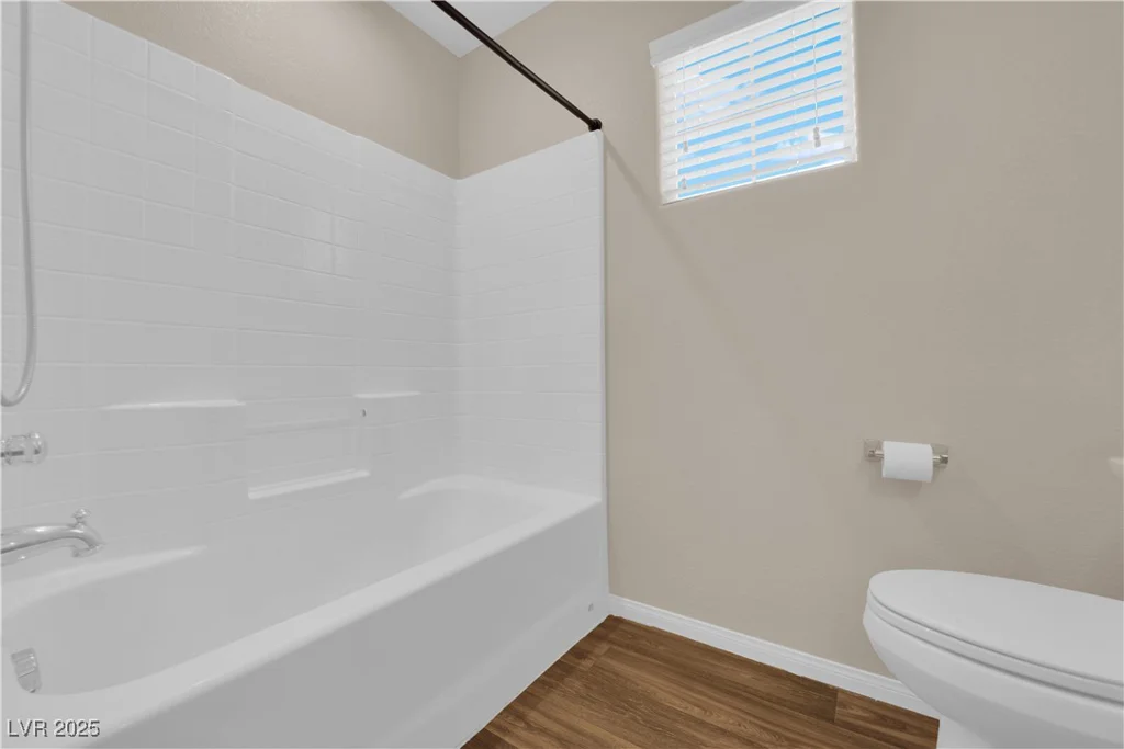8356 San Mateo, North Las Vegas, NV 89085