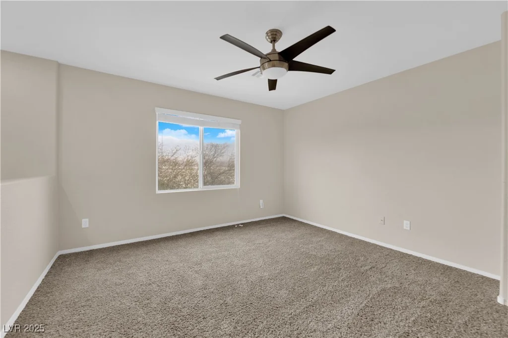 8356 San Mateo, North Las Vegas, NV 89085
