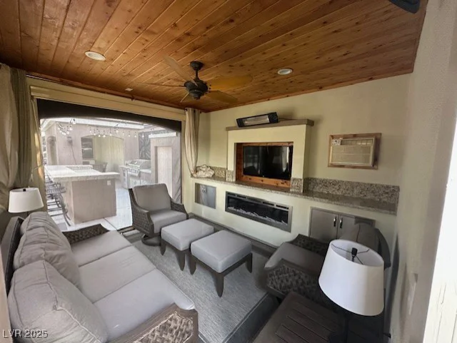 8175 Arville, Las Vegas, NV 89139