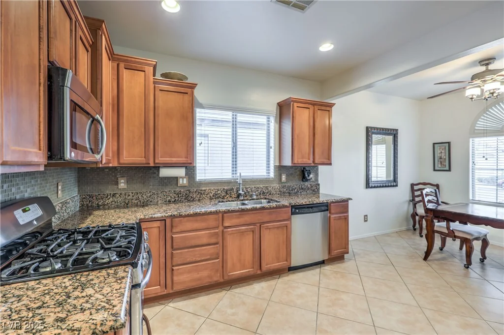 6136 Majestic Wind, Las Vegas, NV 89122