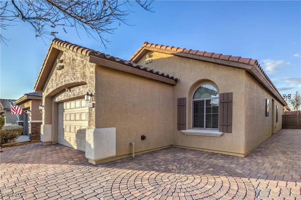 6136 Majestic Wind, Las Vegas, NV 89122