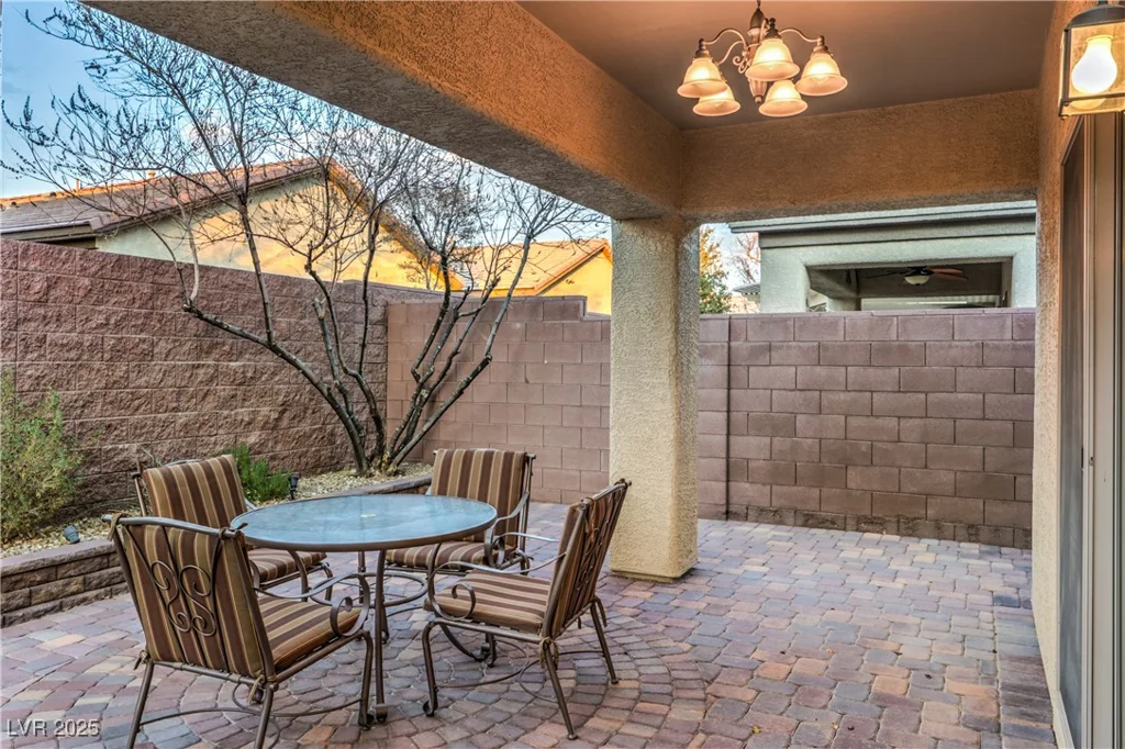 6136 Majestic Wind, Las Vegas, NV 89122