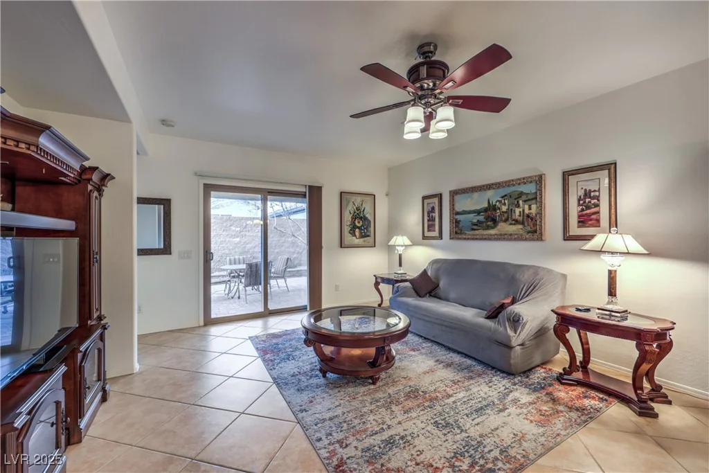 6136 Majestic Wind, Las Vegas, NV 89122