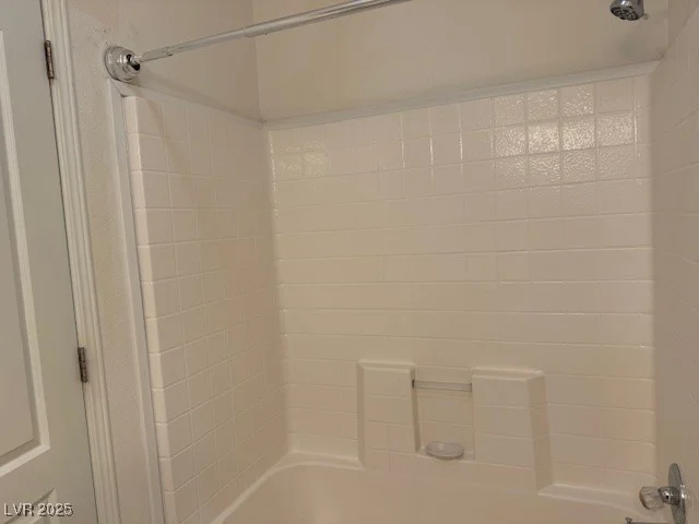 5621 Tahoe, Las Vegas, NV 89142