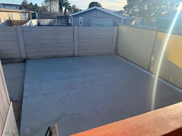 5621 Tahoe, Las Vegas, NV 89142