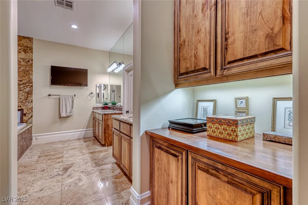 453 Via Palermo, Henderson, NV 89011