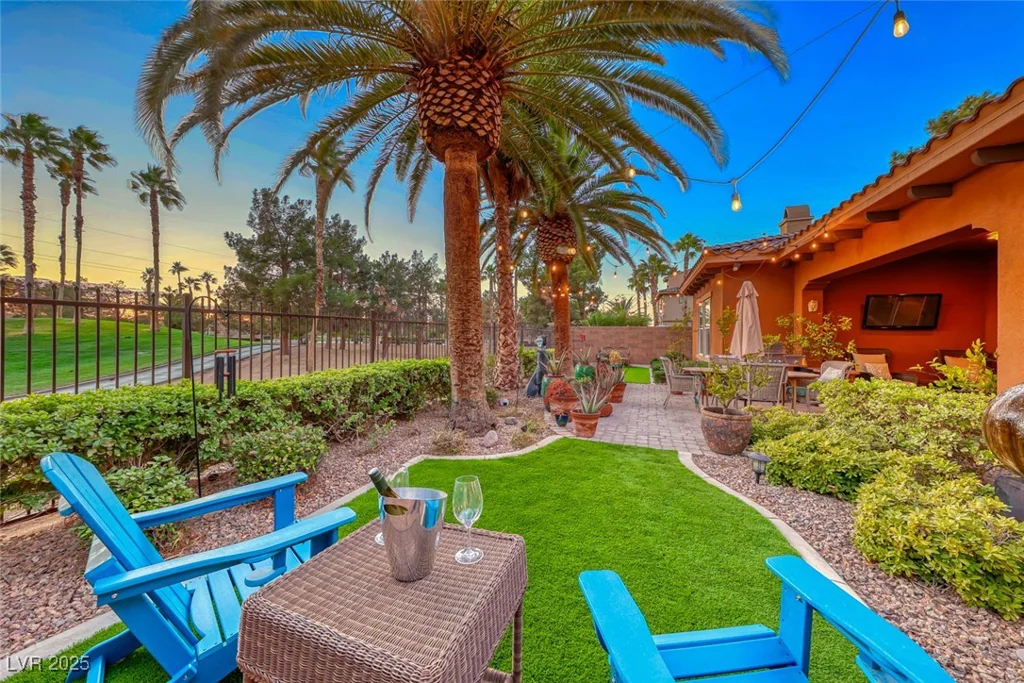 453 Via Palermo, Henderson, NV 89011