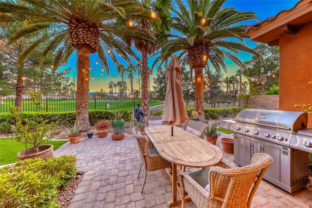 453 Via Palermo, Henderson, NV 89011