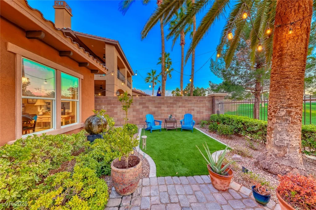 453 Via Palermo, Henderson, NV 89011