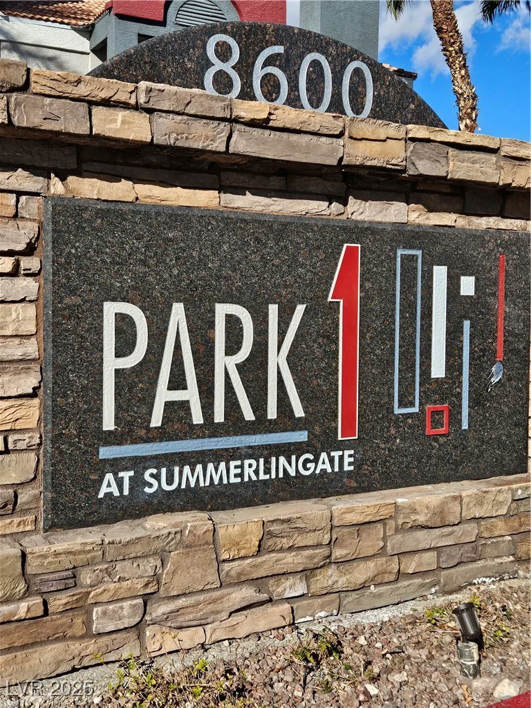 8600 Charleston, Las Vegas, NV 89117