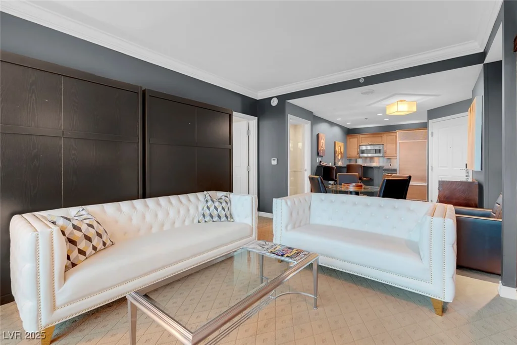 145 HARMON, Las Vegas, NV 89109