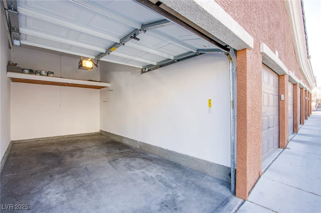 9303 Gilcrease, Las Vegas, NV 89149