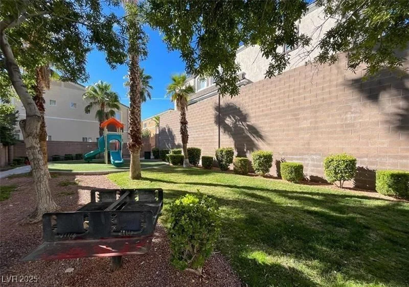 9303 Gilcrease, Las Vegas, NV 89149