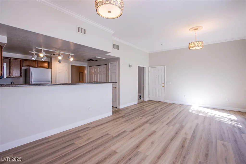 9303 Gilcrease, Las Vegas, NV 89149