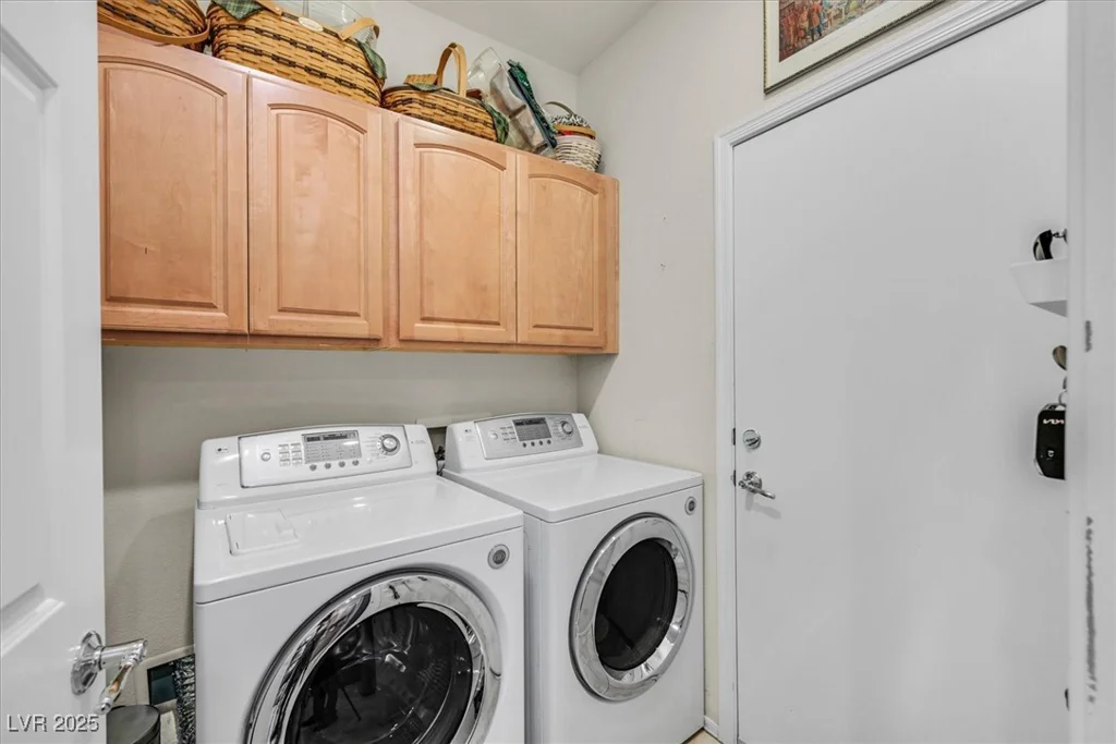 2353 Canyonville, Henderson, NV 89044